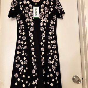 Gorgeous MWT Kenzo designer collection dress, size M, light knit, from NM